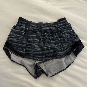 Lululemon Hotty Hot Shorts Size 8